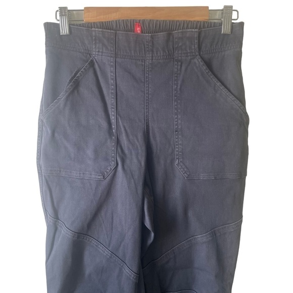 Spanx Stretch Mid Rise Twill Joggers in Washed Black Size Medium - Picture 3 of 13